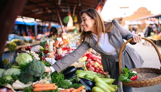 Saisonales Obst und Gemüse