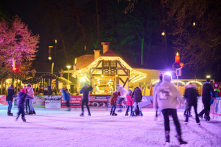 Eislaufbahn am Weihnachtsmarkt Bad Oeynhausen