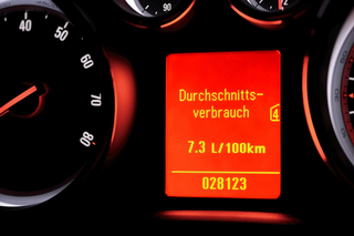 Verbrauchsanzeige im Auto